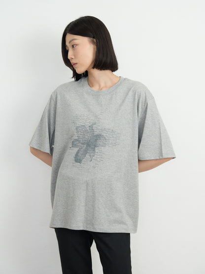flower over tee