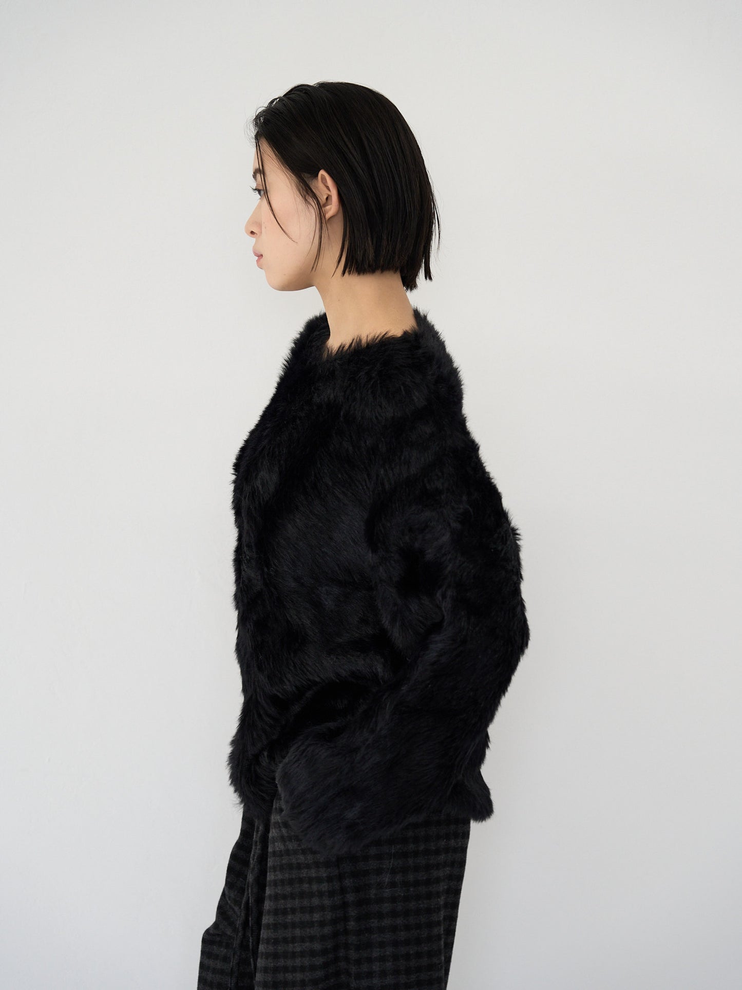 feather knit pullover