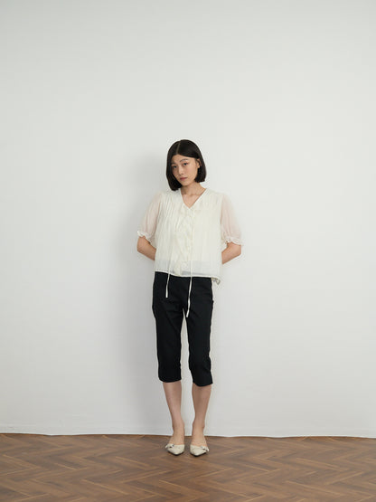 frill puff blouse