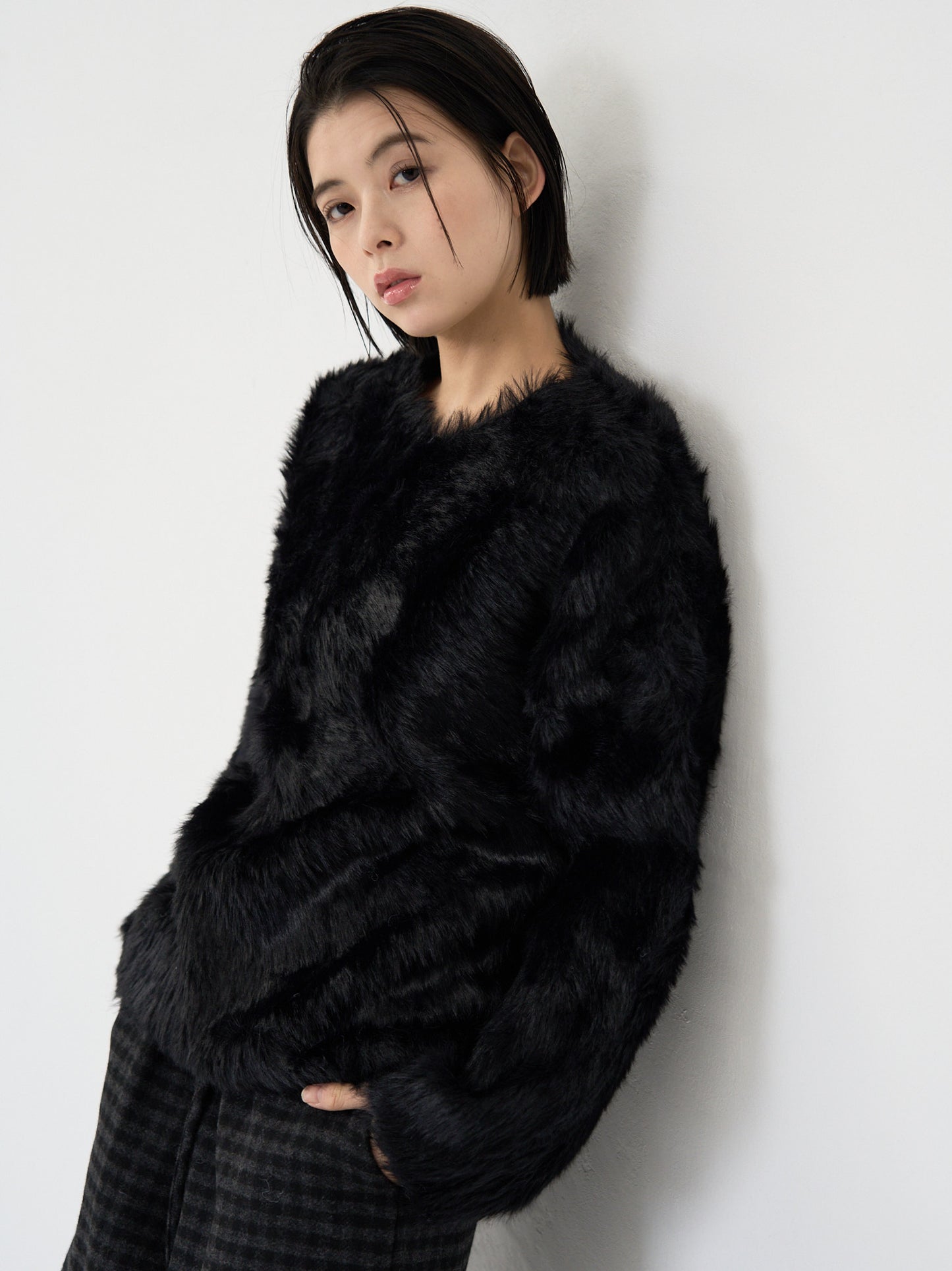 feather knit pullover