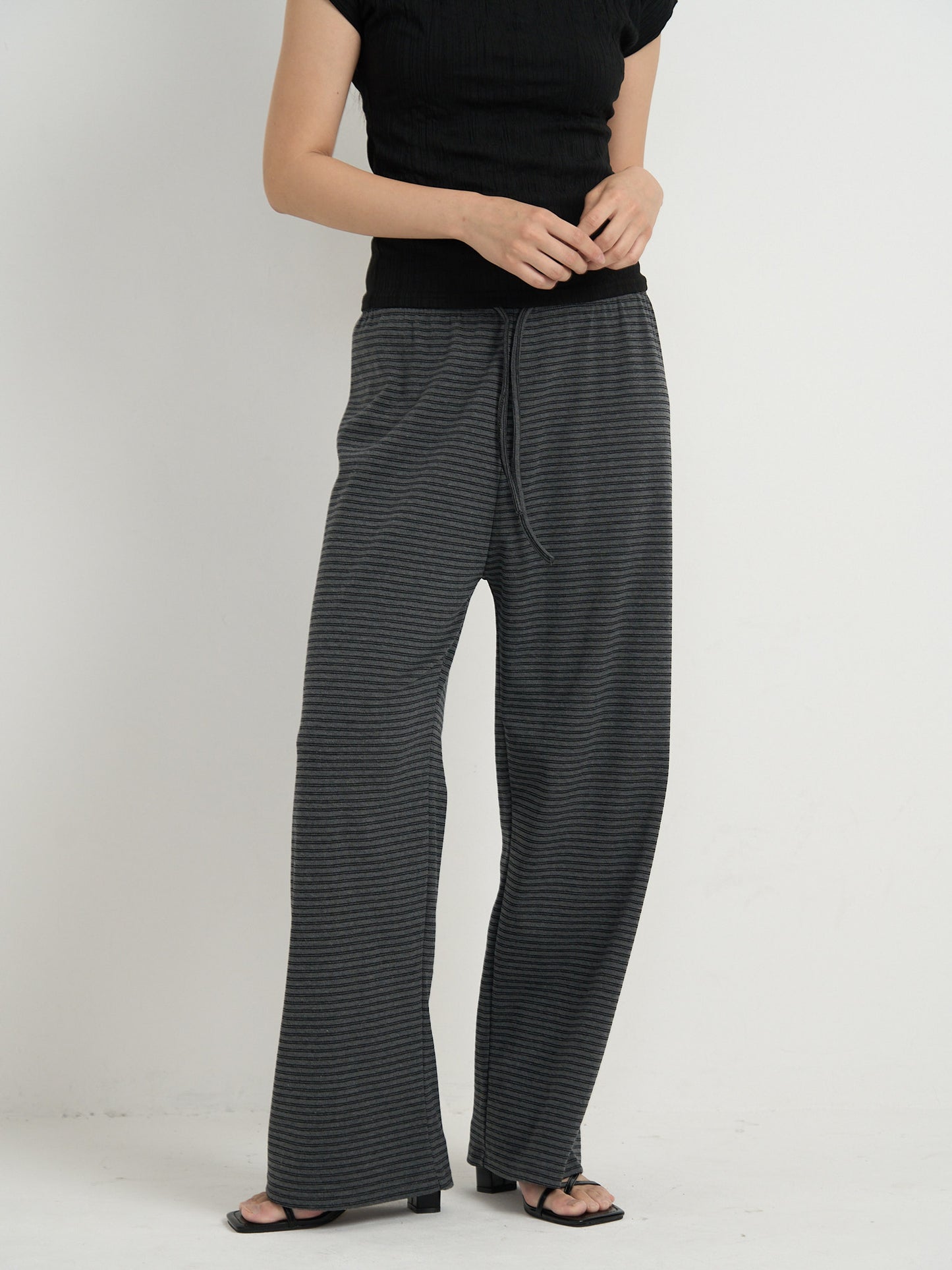 striped relax pants