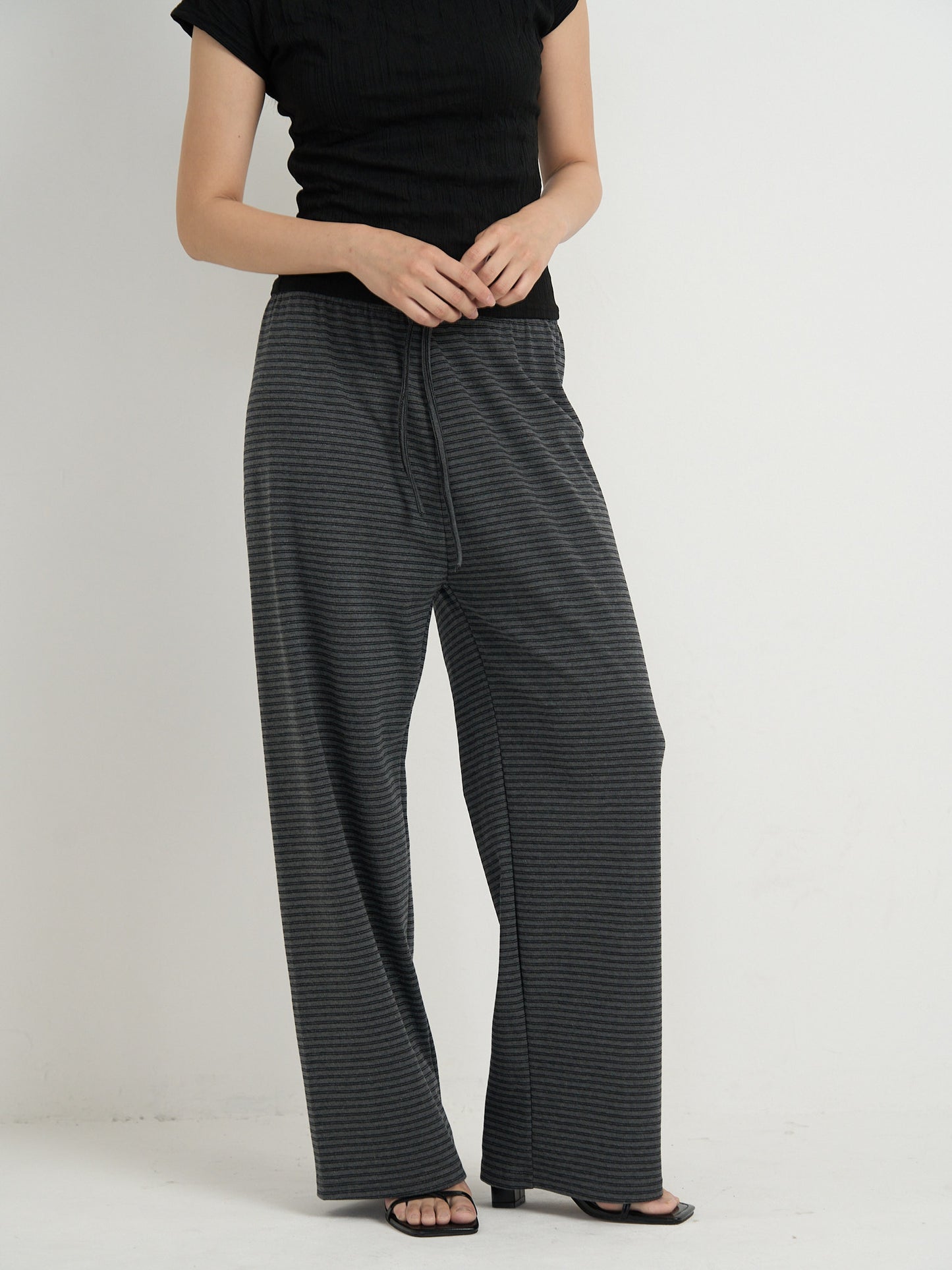 striped relax pants