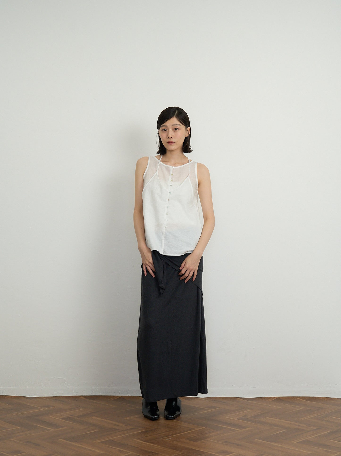 sleeveless halter blouse