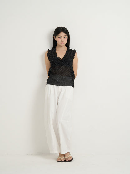 dot sleeveless blouse