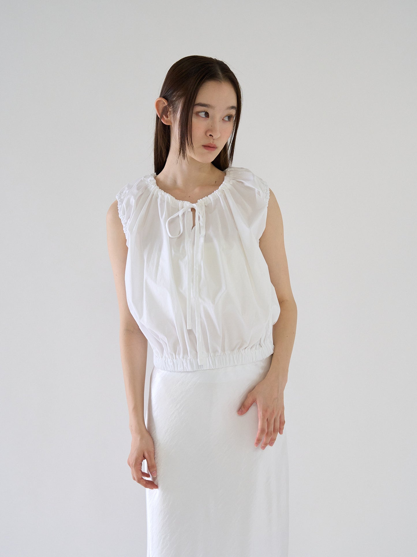 shirring sleeveless blouse