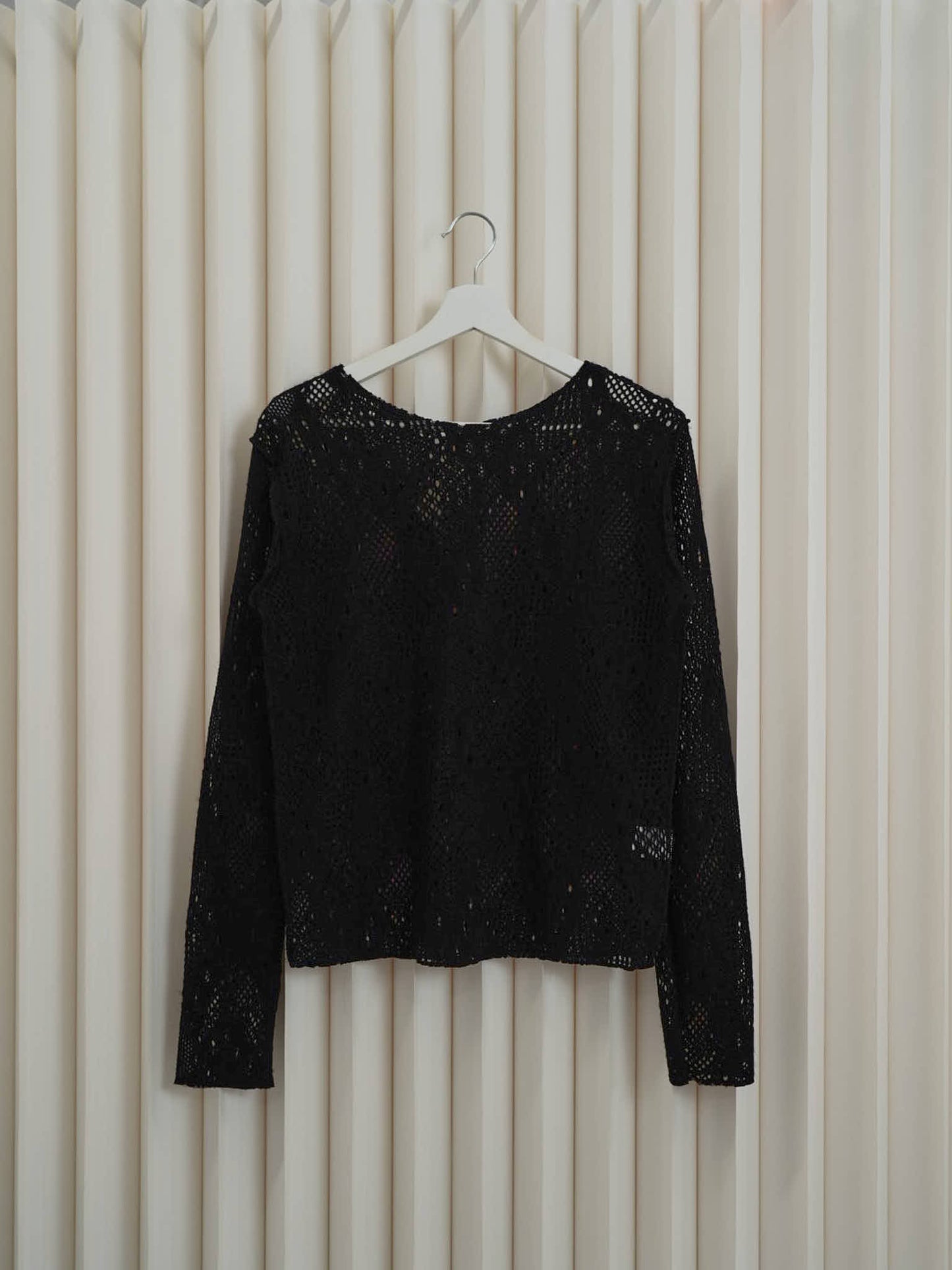 mesh pattern top
