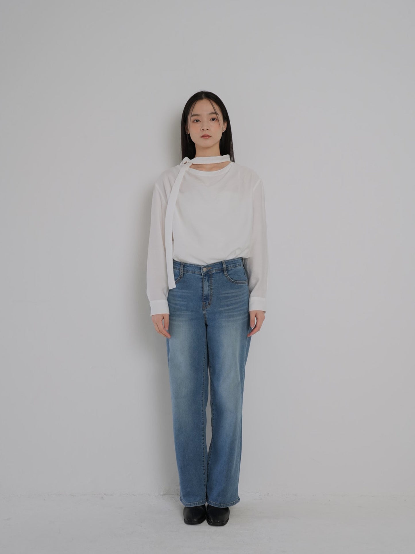 stretching straight jeans