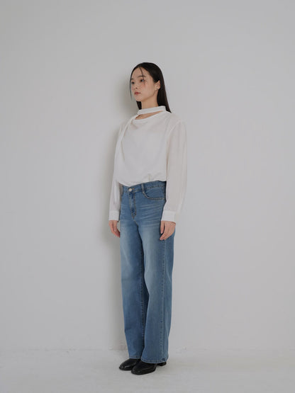 stretching straight jeans