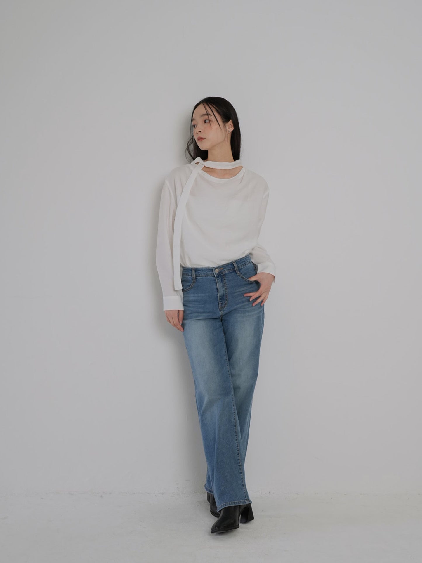stretching straight jeans