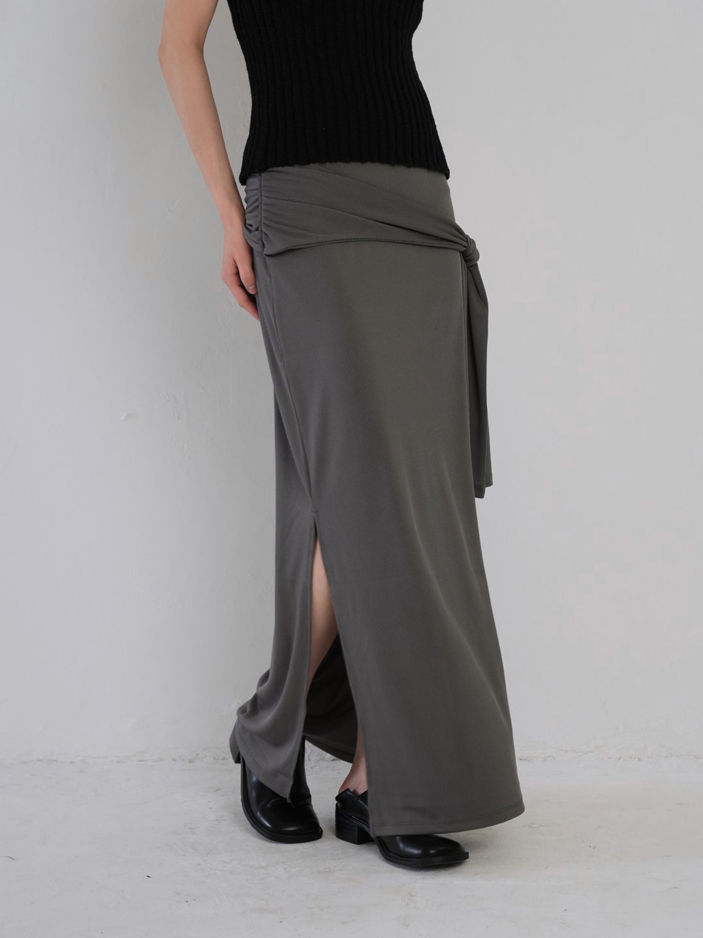 belt maxi skirt