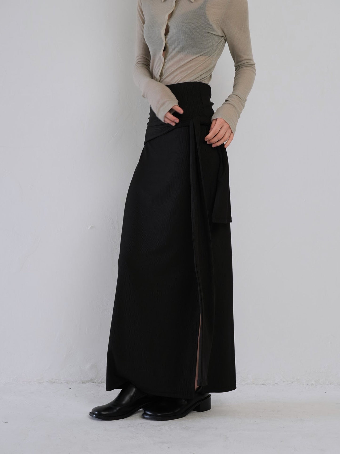 belt maxi skirt