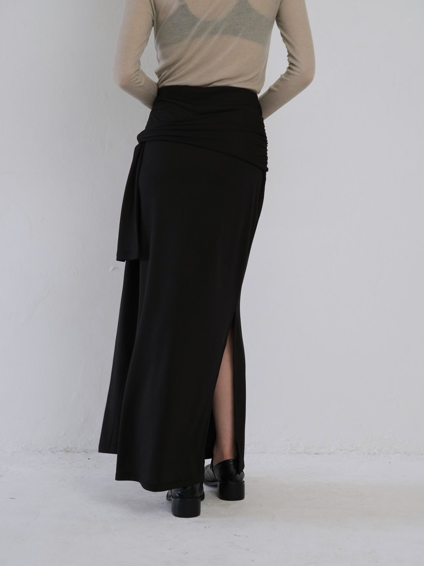 belt maxi skirt