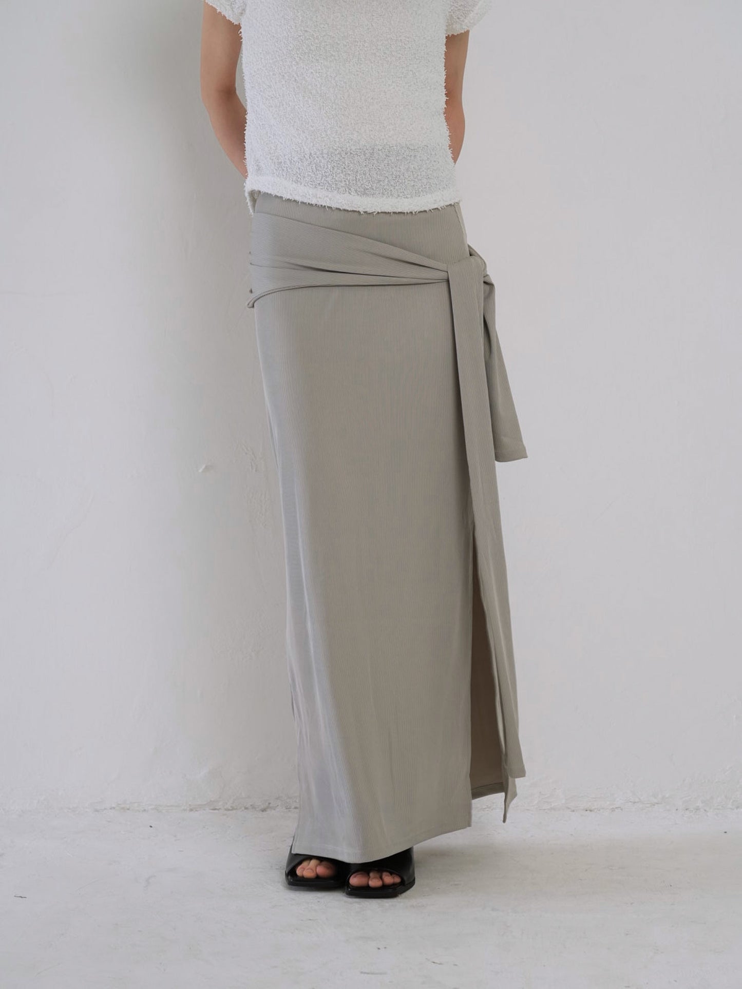 belt maxi skirt