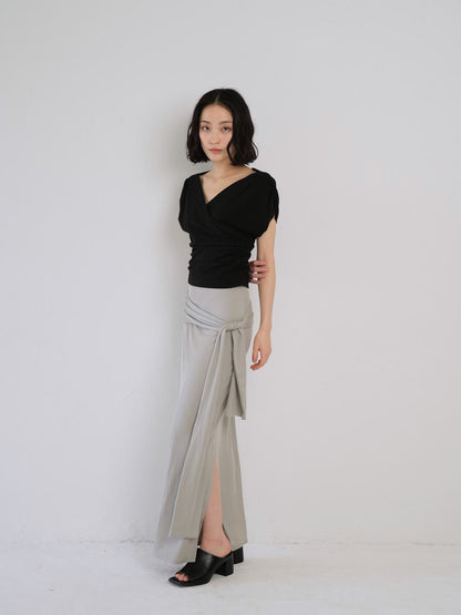 V shirring tee