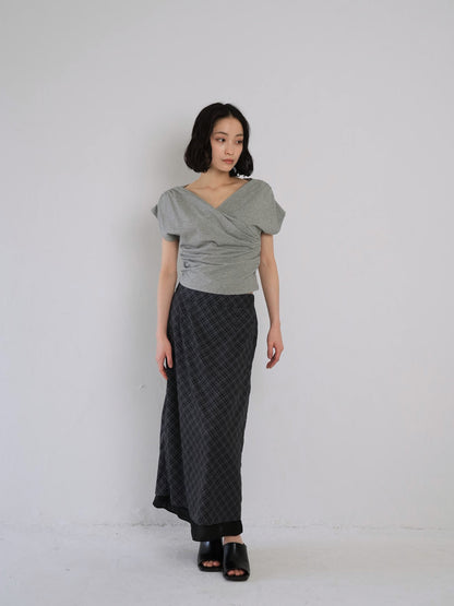 V shirring tee