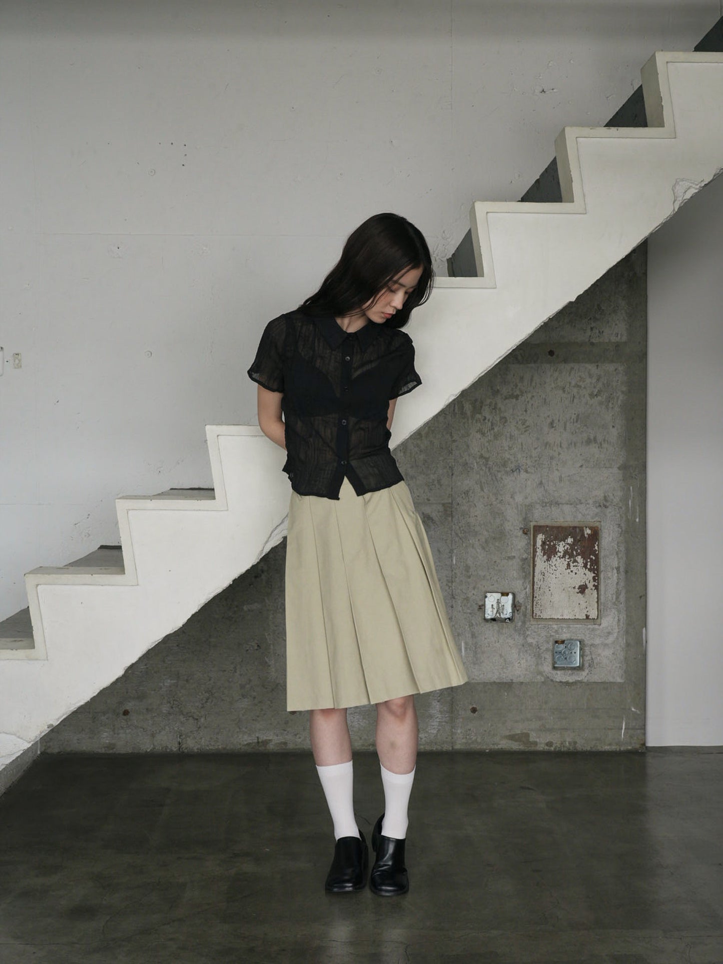 pleats midi skirt