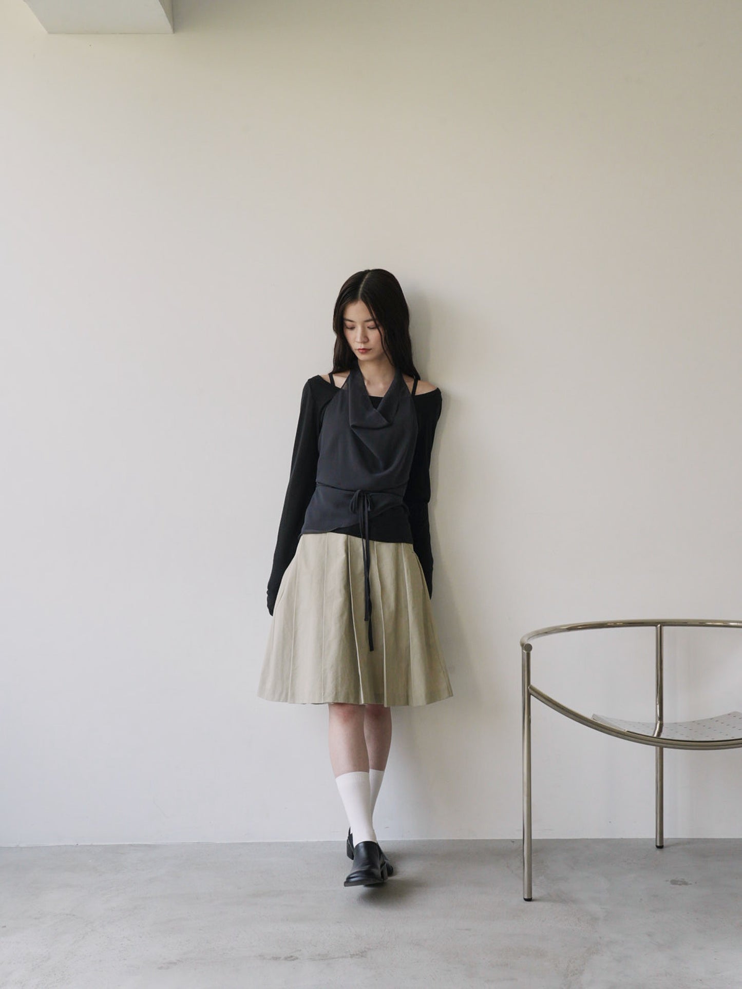 pleats midi skirt