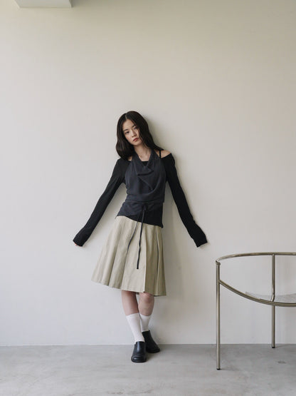 pleats midi skirt
