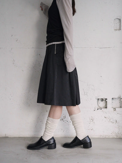 pleats midi skirt