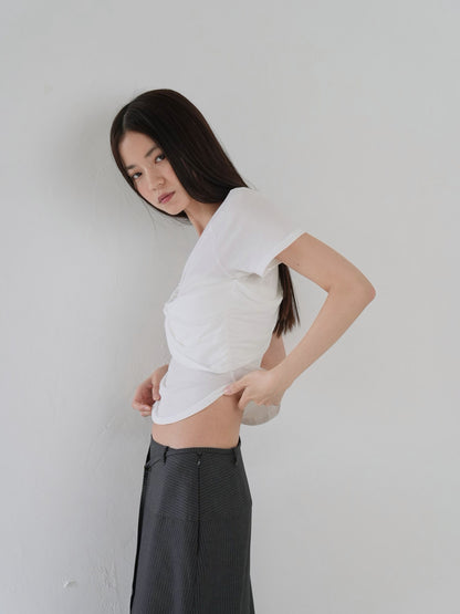 twist crop tee