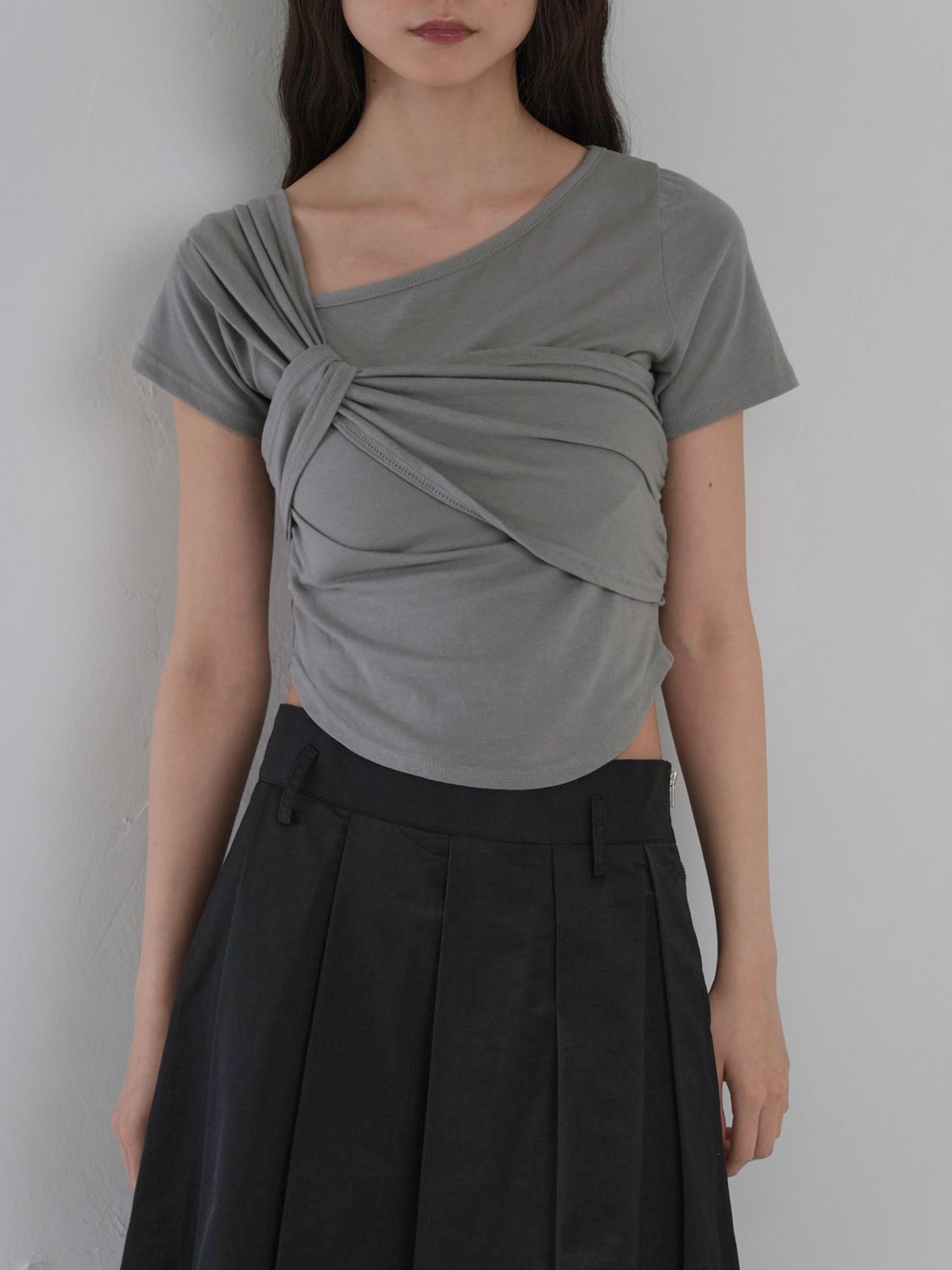 twist crop tee