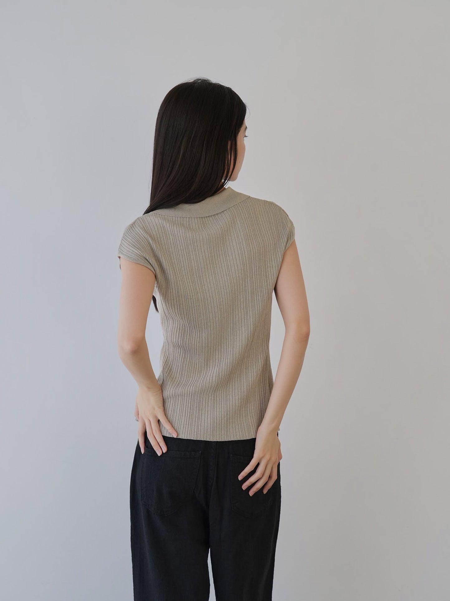 rib half tee
