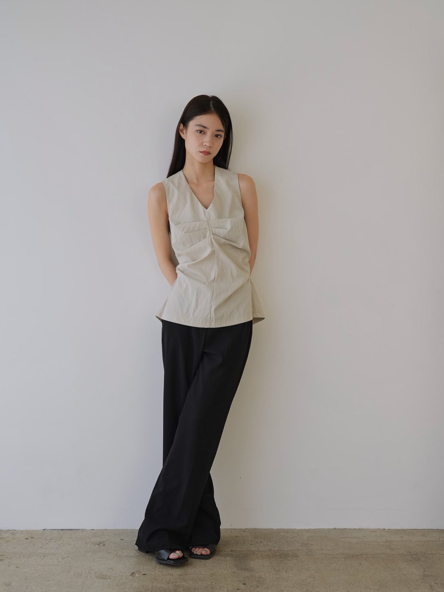 shirring sleeveless