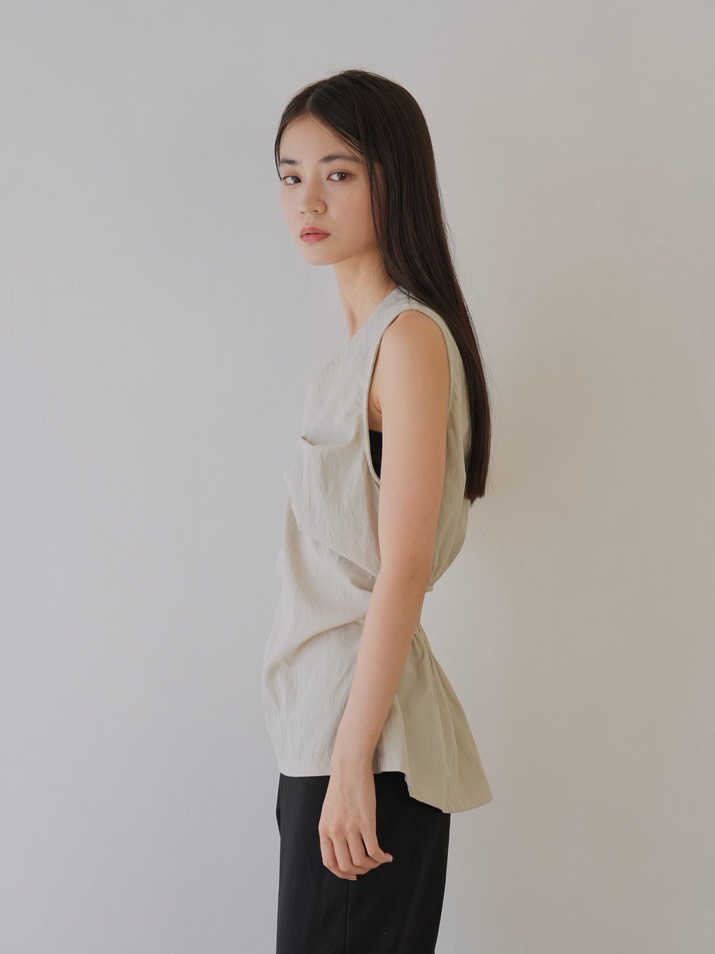 shirring sleeveless