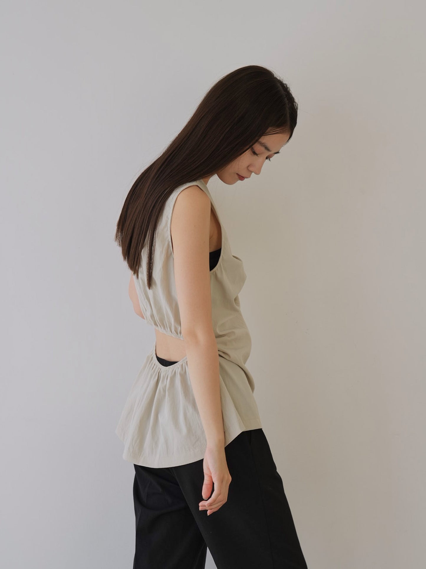 shirring sleeveless