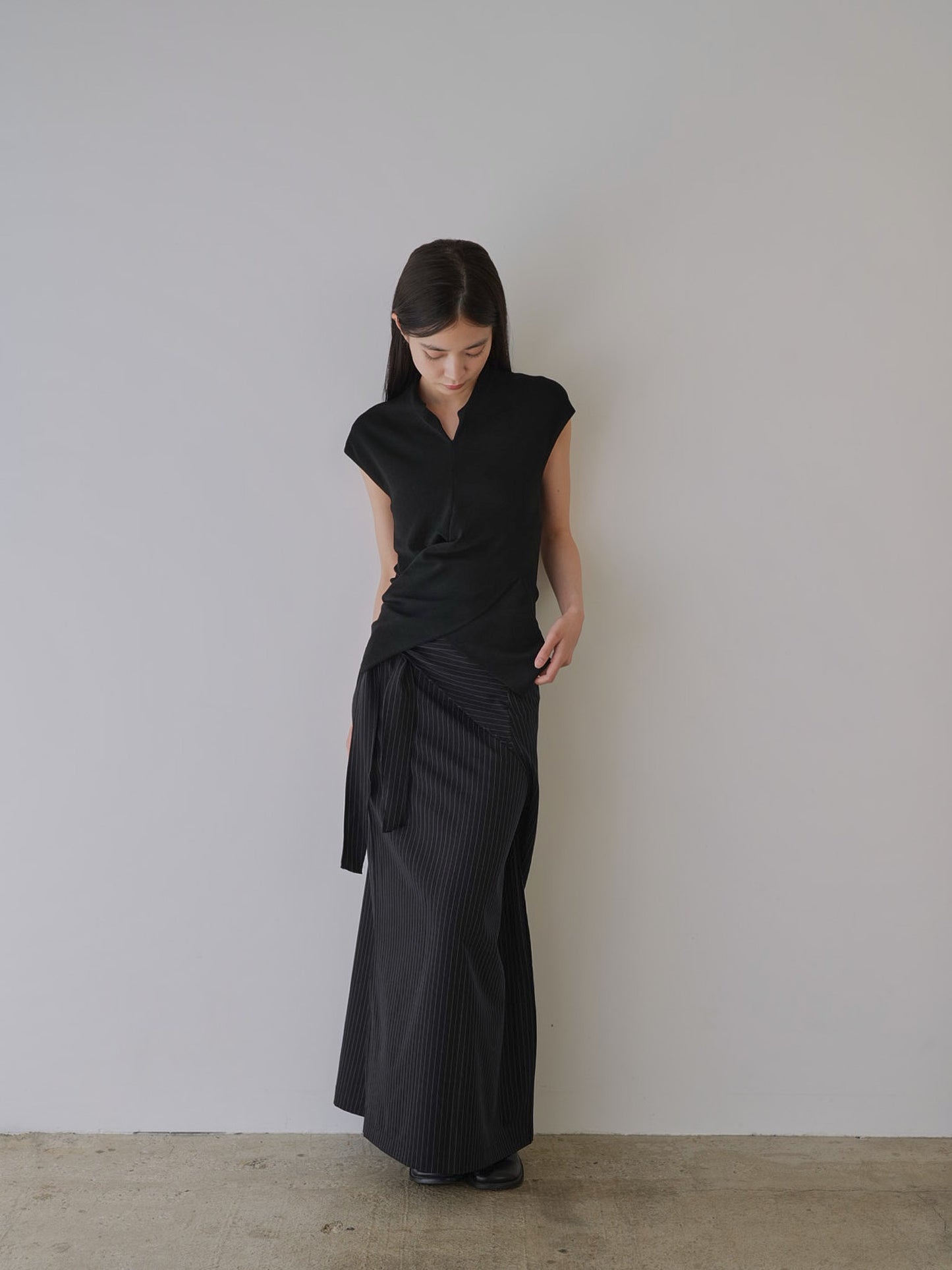 v warp knit top