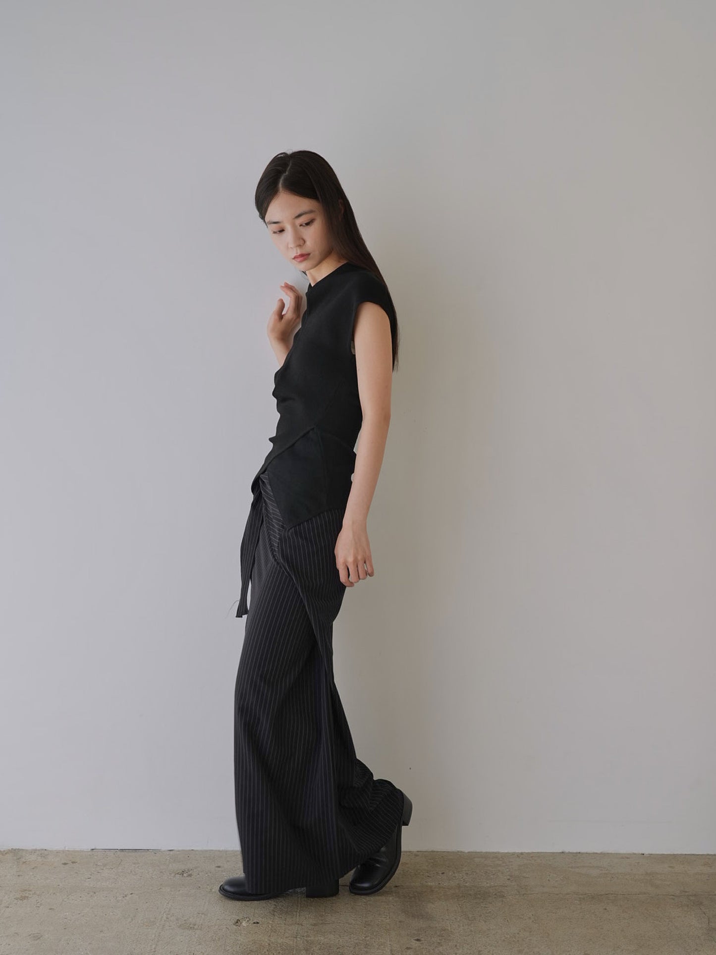 v warp knit top