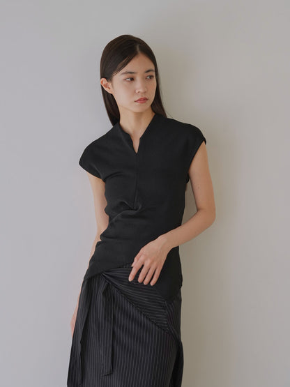 v warp knit top