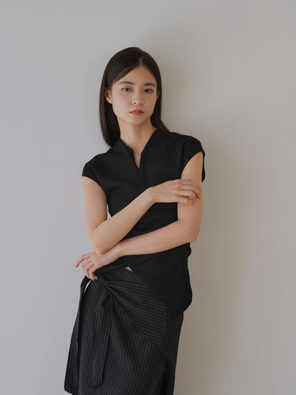 v warp knit top
