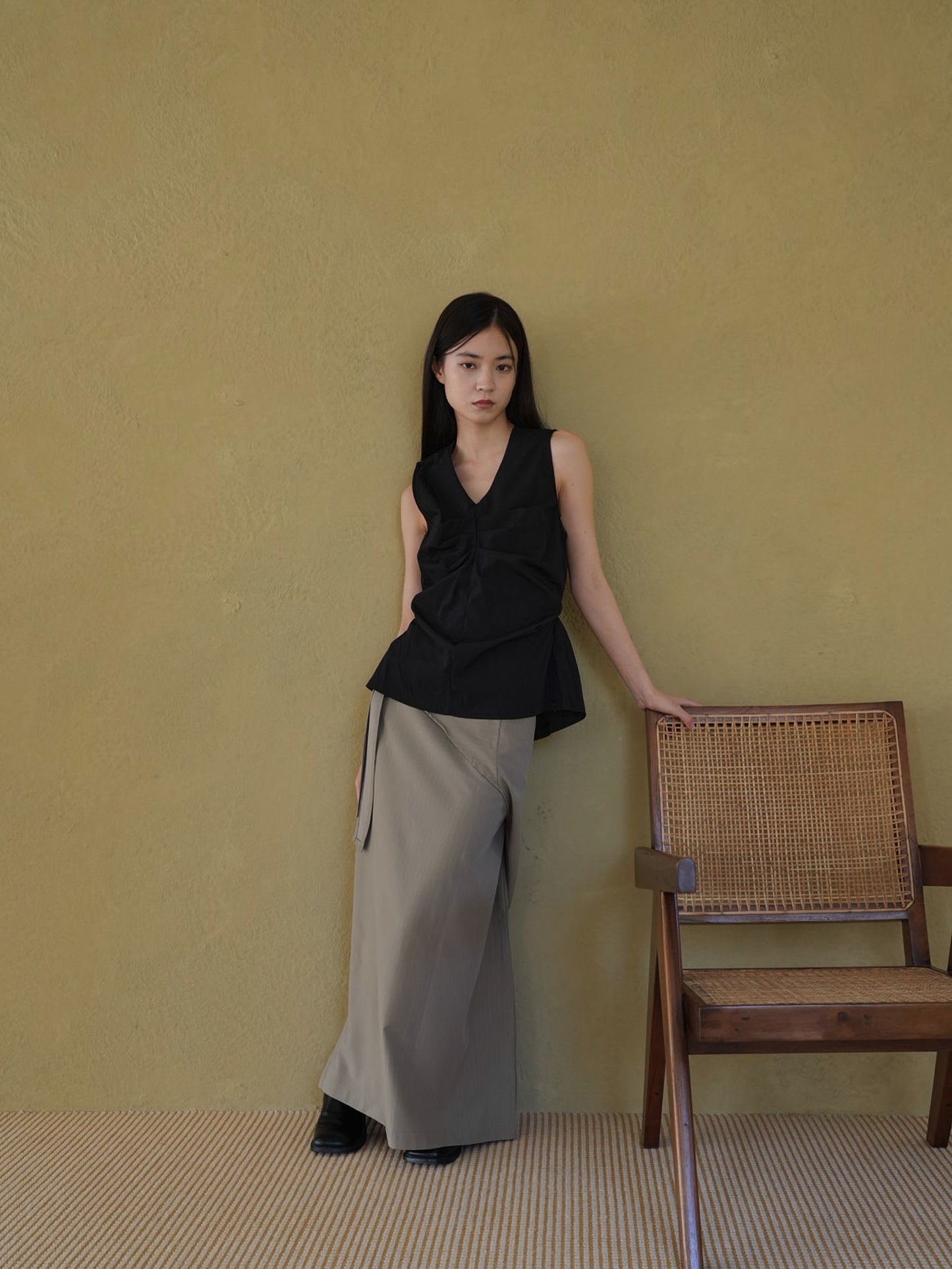 shirring sleeveless